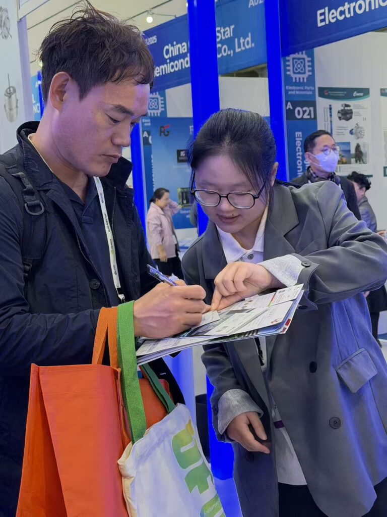 BluePower&LanDazzle Successfully Concludes the 2025 KES Exhibition 6 BluePower at KES 2025