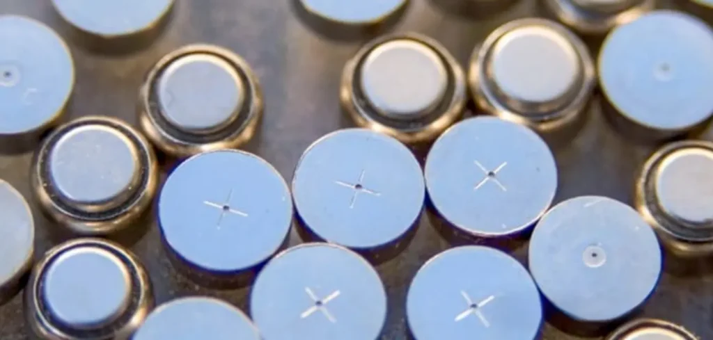 Hearing Aid Battery Technology and Custom Lithium Solutions 2 zinc-air battery
