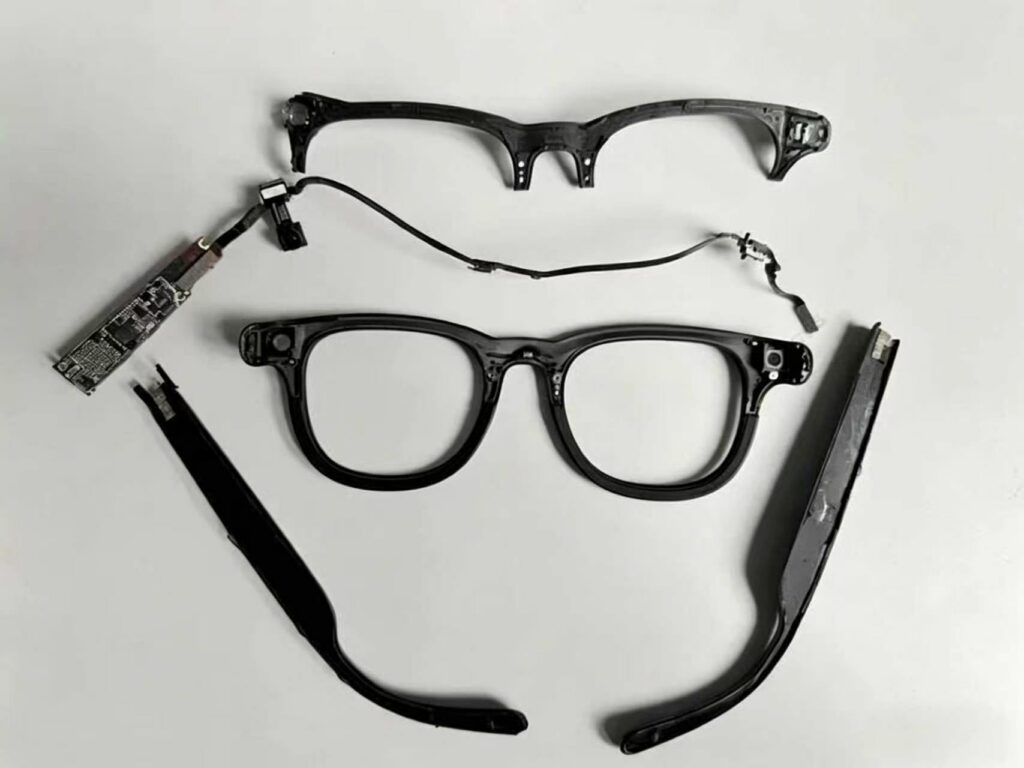 Why Battery Technology Limits AI Glasses in 2026 2 RayNeo V3 smart glasses