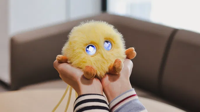 Smart Hanhan Goes Viral: AI Toys Evolution and Custom Battery Solutions 1 smart hanhan ai toys